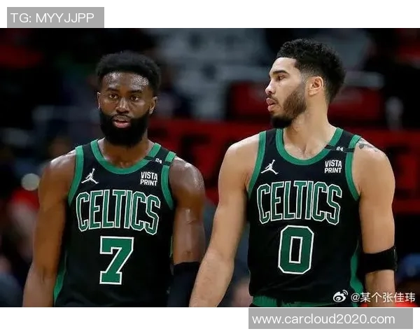 快船与凯尔特人激战集锦精彩瞬间回顾与分析